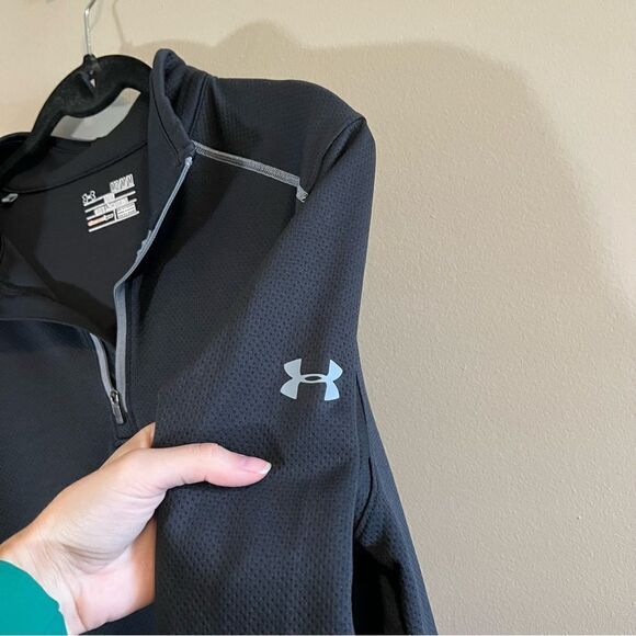 ✨ Under Armour Quarter Zip Men’s Medium Black Loose Pullover Iowa State - Picture 3 of 10